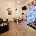 Roza One Bedroom * Gradac (Split-Dalmatia)