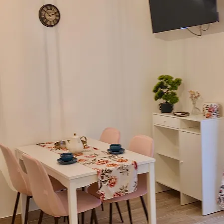 Roza One Bedroom Daire Gradac (Split-Dalmatia)