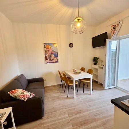Daire Roza One Bedroom *