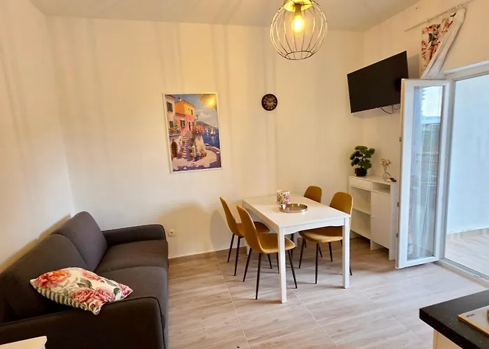 Daire Roza One Bedroom *