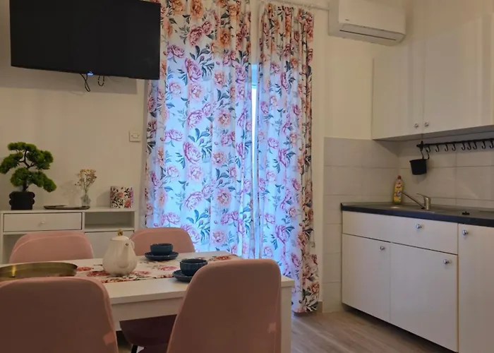 Roza One Bedroom Daire Gradac (Split-Dalmatia)